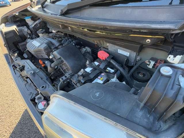 N-BOXカスタム G・Lパッケージ 禁煙車/純正Gathersナビ/CD&DVD/純正14インチアルミ/HIDヘッドライト/オートライト/横滑り防止/チップアップシート/電動格納ミラー/ETC/スマートキー(31枚目)