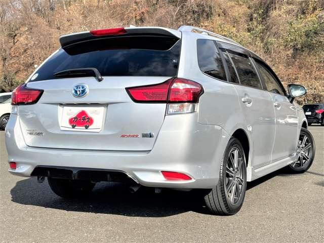 カローラフィールダー ハイブリッドG エアロツアラー 禁煙/衝突軽減/ドラレコーダー/ETC2.0/純正ナビ/バックカメラ/レーンキープアシスト/横滑り防止装/Bluetooth/メモリーナビ/フルセグTV/ルーフレール/純正16インチアルミホイール(4枚目)