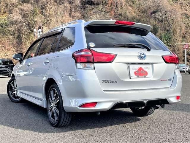 カローラフィールダー ハイブリッドG エアロツアラー 禁煙/衝突軽減/ドラレコーダー/ETC2.0/純正ナビ/バックカメラ/レーンキープアシスト/横滑り防止装/Bluetooth/メモリーナビ/フルセグTV/ルーフレール/純正16インチアルミホイール(5枚目)