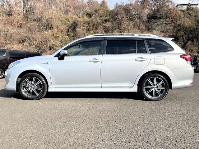 カローラフィールダー ハイブリッドG エアロツアラー 禁煙/衝突軽減/ドラレコーダー/ETC2.0/純正ナビ/バックカメラ/レーンキープアシスト/横滑り防止装/Bluetooth/メモリーナビ/フルセグTV/ルーフレール/純正16インチアルミホイール(8枚目)