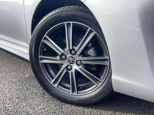 カローラフィールダー ハイブリッドG エアロツアラー 禁煙/衝突軽減/ドラレコーダー/ETC2.0/純正ナビ/バックカメラ/レーンキープアシスト/横滑り防止装/Bluetooth/メモリーナビ/フルセグTV/ルーフレール/純正16インチアルミホイール(11枚目)