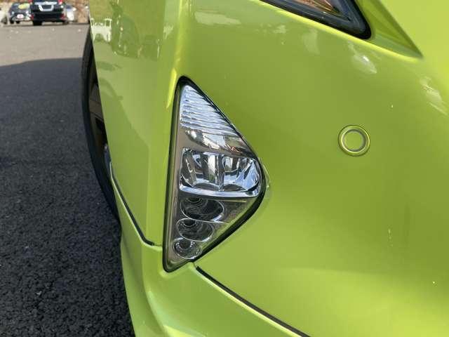 プリウス 1.8Aプレミアム ツーリングセレクション セーフティセンスP/BSM/パーキングアシスト/レーンキープアシスト/ソナー/禁煙車/追従型クルコン/純正ナビ/フルセグ/ETC/ドラレコ/バックカメラ/シートヒーター/パワーシート/LEDライト(16枚目)