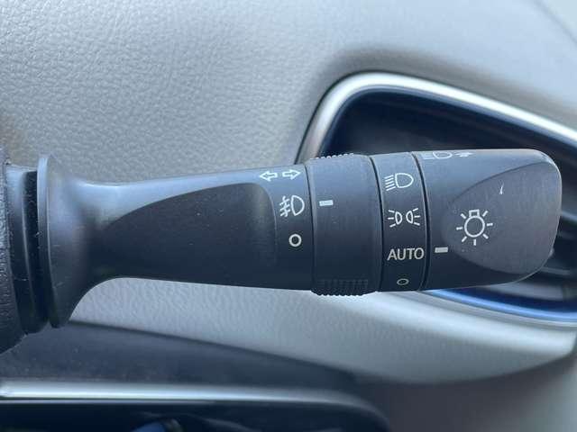 プリウス 1.8Aプレミアム ツーリングセレクション セーフティセンスP/BSM/パーキングアシスト/レーンキープアシスト/ソナー/禁煙車/追従型クルコン/純正ナビ/フルセグ/ETC/ドラレコ/バックカメラ/シートヒーター/パワーシート/LEDライト(17枚目)