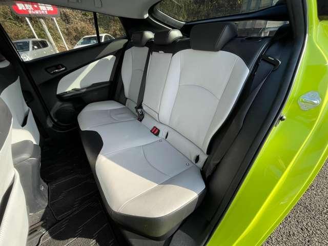 プリウス 1.8Aプレミアム ツーリングセレクション セーフティセンスP/BSM/パーキングアシスト/レーンキープアシスト/ソナー/禁煙車/追従型クルコン/純正ナビ/フルセグ/ETC/ドラレコ/バックカメラ/シートヒーター/パワーシート/LEDライト(21枚目)