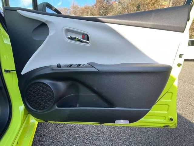 プリウス 1.8Aプレミアム ツーリングセレクション セーフティセンスP/BSM/パーキングアシスト/レーンキープアシスト/ソナー/禁煙車/追従型クルコン/純正ナビ/フルセグ/ETC/ドラレコ/バックカメラ/シートヒーター/パワーシート/LEDライト(24枚目)