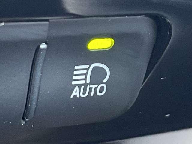 プリウス 1.8Aプレミアム ツーリングセレクション セーフティセンスP/BSM/パーキングアシスト/レーンキープアシスト/ソナー/禁煙車/追従型クルコン/純正ナビ/フルセグ/ETC/ドラレコ/バックカメラ/シートヒーター/パワーシート/LEDライト(37枚目)