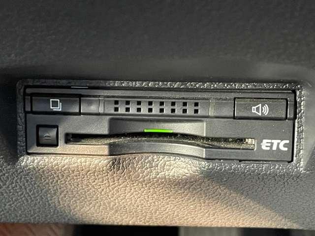 プリウス 1.8Aプレミアム ツーリングセレクション セーフティセンスP/BSM/パーキングアシスト/レーンキープアシスト/ソナー/禁煙車/追従型クルコン/純正ナビ/フルセグ/ETC/ドラレコ/バックカメラ/シートヒーター/パワーシート/LEDライト(49枚目)