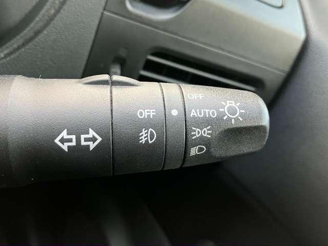 エクストレイル 20Xtt 1オーナー車!オートスピードコントロール!オートライト!シートヒーター!ヒルスタートアシスト!ルーフレール!純正ナビ!フルセグTV!バックカメラ!ハーフレザーシート!ディスチャージライト!禁煙車!(16枚目)