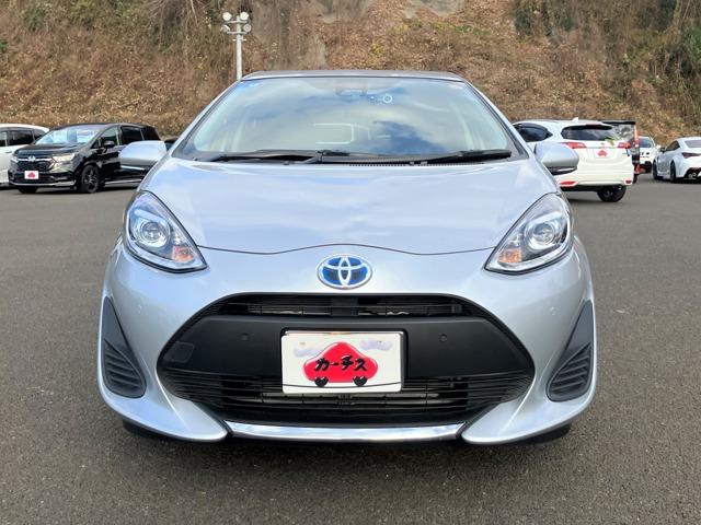 アクア Sスタイルブラック 1オーナー車!走行距離9,500KM!トヨタセーフティセンスC!クリアランスソナー!パーキングブレーキサポート!純正9インチナビ!フルセグTV!バックカメラ!LEDヘッドライト!スマートキー!禁煙車!(10枚目)