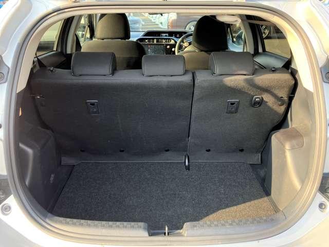 アクア Sスタイルブラック 1オーナー車!走行距離9,500KM!トヨタセーフティセンスC!クリアランスソナー!パーキングブレーキサポート!純正9インチナビ!フルセグTV!バックカメラ!LEDヘッドライト!スマートキー!禁煙車!(22枚目)