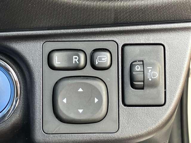 アクア Sスタイルブラック 1オーナー車!走行距離9,500KM!トヨタセーフティセンスC!クリアランスソナー!パーキングブレーキサポート!純正9インチナビ!フルセグTV!バックカメラ!LEDヘッドライト!スマートキー!禁煙車!(49枚目)