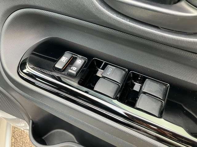 アクア Sスタイルブラック 1オーナー車!走行距離9,500KM!トヨタセーフティセンスC!クリアランスソナー!パーキングブレーキサポート!純正9インチナビ!フルセグTV!バックカメラ!LEDヘッドライト!スマートキー!禁煙車!(52枚目)