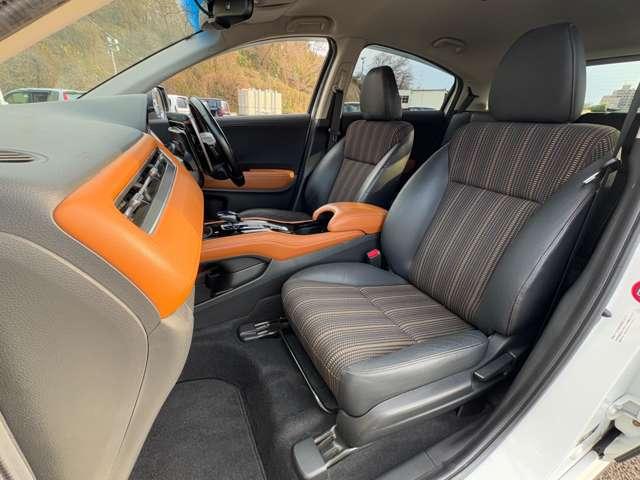 ヴェゼル ハイブリッドZ・ホンダセンシング ホンダセンシング!パナソニックナビ&フルセグTV&DVD&BT&バックカメラ!LEDヘッドライト!オートライト!社外アルミ!半革シート!シートヒーター!ビルトインETC!スマートキー!禁煙車!(20枚目)