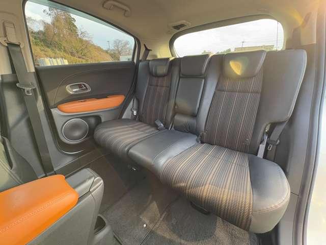 ヴェゼル ハイブリッドZ・ホンダセンシング ホンダセンシング!パナソニックナビ&フルセグTV&DVD&BT&バックカメラ!LEDヘッドライト!オートライト!社外アルミ!半革シート!シートヒーター!ビルトインETC!スマートキー!禁煙車!(22枚目)