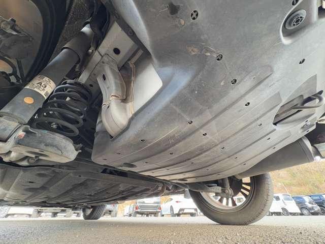 ヴェゼル ハイブリッドZ・ホンダセンシング ホンダセンシング!パナソニックナビ&フルセグTV&DVD&BT&バックカメラ!LEDヘッドライト!オートライト!社外アルミ!半革シート!シートヒーター!ビルトインETC!スマートキー!禁煙車!(30枚目)