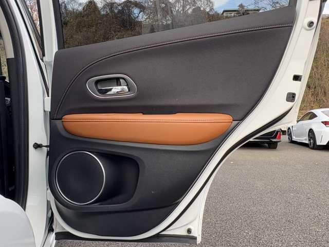 ヴェゼル ハイブリッドZ・ホンダセンシング ホンダセンシング!パナソニックナビ&フルセグTV&DVD&BT&バックカメラ!LEDヘッドライト!オートライト!社外アルミ!半革シート!シートヒーター!ビルトインETC!スマートキー!禁煙車!(36枚目)