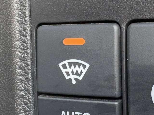 ヴェゼル ハイブリッドZ・ホンダセンシング ホンダセンシング!パナソニックナビ&フルセグTV&DVD&BT&バックカメラ!LEDヘッドライト!オートライト!社外アルミ!半革シート!シートヒーター!ビルトインETC!スマートキー!禁煙車!(49枚目)