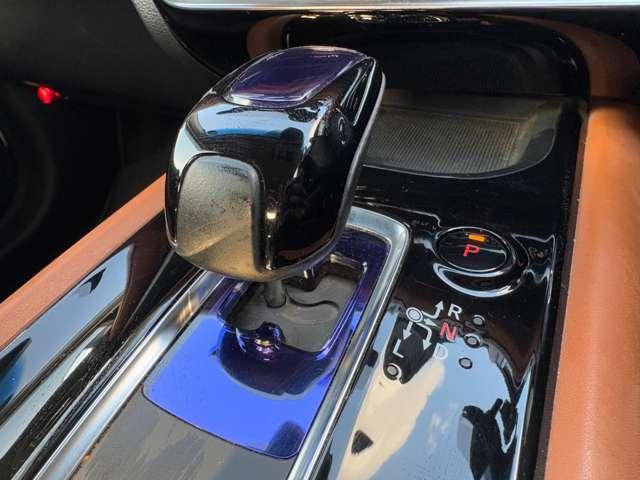 ヴェゼル ハイブリッドZ・ホンダセンシング ホンダセンシング!パナソニックナビ&フルセグTV&DVD&BT&バックカメラ!LEDヘッドライト!オートライト!社外アルミ!半革シート!シートヒーター!ビルトインETC!スマートキー!禁煙車!(55枚目)