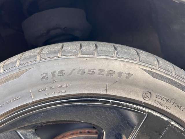 プリウス Aプレミアム ツーリングセレクション セーフティセンス!ブラインドスポットモニター!シンプルインテリジェントパーキングアシスト!レザーシート!モデリスタエアロ!純正ナビ&1セグTV&BT&バックカメラ!おくだけ充電!L(13枚目)