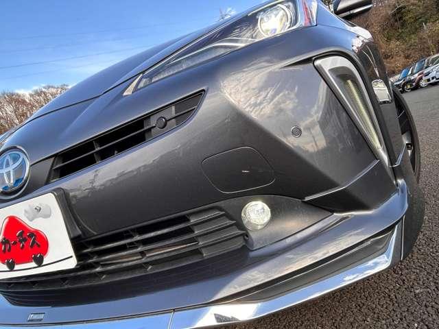 プリウス Aプレミアム ツーリングセレクション セーフティセンス!ブラインドスポットモニター!シンプルインテリジェントパーキングアシスト!レザーシート!モデリスタエアロ!純正ナビ&1セグTV&BT&バックカメラ!おくだけ充電!L(17枚目)