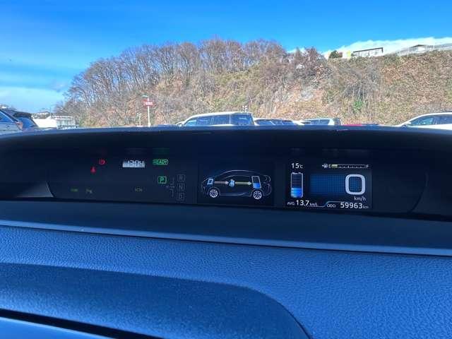 プリウス Aプレミアム ツーリングセレクション セーフティセンス!ブラインドスポットモニター!シンプルインテリジェントパーキングアシスト!レザーシート!モデリスタエアロ!純正ナビ&1セグTV&BT&バックカメラ!おくだけ充電!L(49枚目)