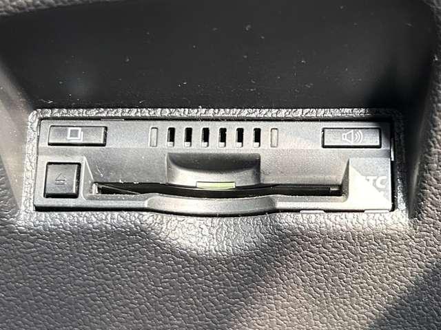 プリウス Aプレミアム ツーリングセレクション セーフティセンス!ブラインドスポットモニター!シンプルインテリジェントパーキングアシスト!レザーシート!モデリスタエアロ!純正ナビ&1セグTV&BT&バックカメラ!おくだけ充電!L(58枚目)