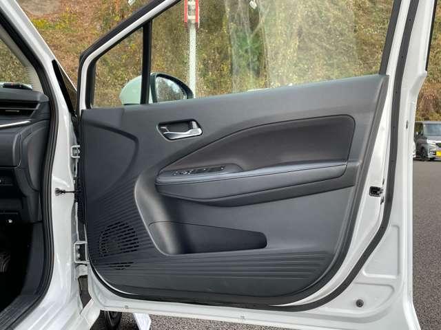 ノート X 令和6年後期型!全方位運転支援システム!カロッツェリアナビ&BT&バックカメラ!LEDヘッドライト!オートライト!社外ETC!インテリジェントキー/プッシュパワースターター!(13枚目)