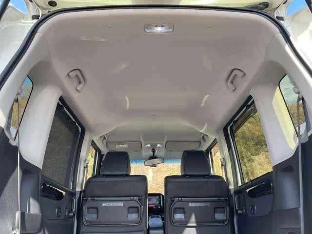 N-BOXカスタム G ターボSSパッケージ 1オーナー車!シティブレーキアクティブシステム!パドルシフト!シートヒーター!クルーズコントロール!GATHERSナビ!フルセグTV!バックカメラ!両側パワースライドドア!ハーフレ(29枚目)