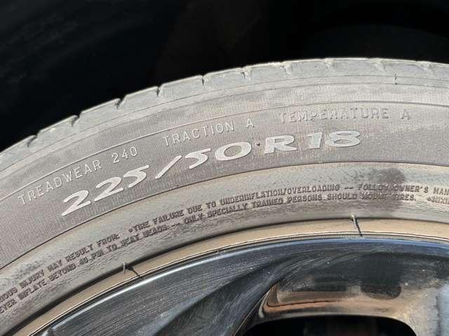 C-HR ハイブリッドG モード ネロ 1オーナー/セーフティセンス/純正ナビ&フルセグTV/Bluetooth/LEDヘッドライト/ブラインドスポットモニター/ハ半革シート/禁煙車/スマートキー/車検令和8年6月/バックカメラ/ETC(13枚目)