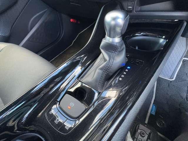 C-HR ハイブリッドG モード ネロ 1オーナー/セーフティセンス/純正ナビ&フルセグTV/Bluetooth/LEDヘッドライト/ブラインドスポットモニター/ハ半革シート/禁煙車/スマートキー/車検令和8年6月/バックカメラ/ETC(51枚目)