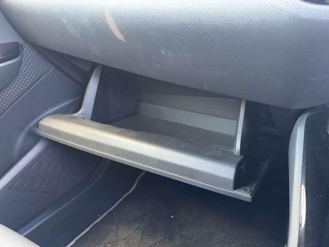 C-HR ハイブリッドG モード ネロ 1オーナー/セーフティセンス/純正ナビ&フルセグTV/Bluetooth/LEDヘッドライト/ブラインドスポットモニター/ハ半革シート/禁煙車/スマートキー/車検令和8年6月/バックカメラ/ETC(56枚目)