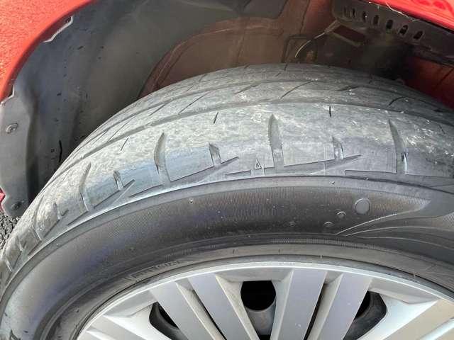 ポロ ＴＳＩコンフォートライン　クルーズコントロール／禁煙車／ドラレコ／ＥＴＣ／バックカメラ／アイドリングストップ／純正ナビ／Ｂｌｕｅｔｏｏｔｈ／キーレスエントリー／パドルシフト／マニュアルエアコン／純正１５インチスチールホイール（13枚目）