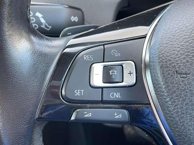 ポロ ＴＳＩコンフォートライン　クルーズコントロール／禁煙車／ドラレコ／ＥＴＣ／バックカメラ／アイドリングストップ／純正ナビ／Ｂｌｕｅｔｏｏｔｈ／キーレスエントリー／パドルシフト／マニュアルエアコン／純正１５インチスチールホイール（35枚目）