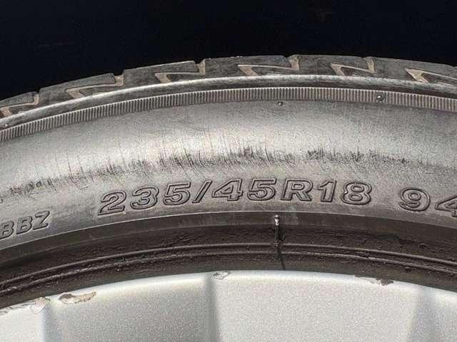 IS IS300 1オーナー/サンルーフ/3連LED/360度M/L-texシート/OPシートヒータ/セーフティシステム+/BSM/PSB/追従型クルコン/10.3インチナビ/プレミアムSS/Blu-ray対応/禁煙車(13枚目)