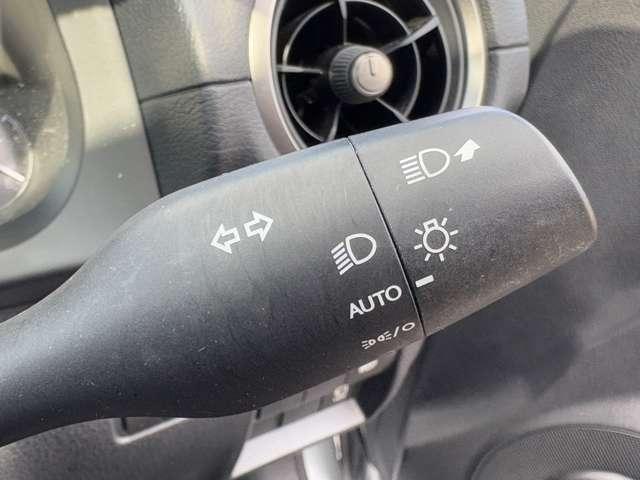 IS IS300 1オーナー/サンルーフ/3連LED/360度M/L-texシート/OPシートヒータ/セーフティシステム+/BSM/PSB/追従型クルコン/10.3インチナビ/プレミアムSS/Blu-ray対応/禁煙車(18枚目)