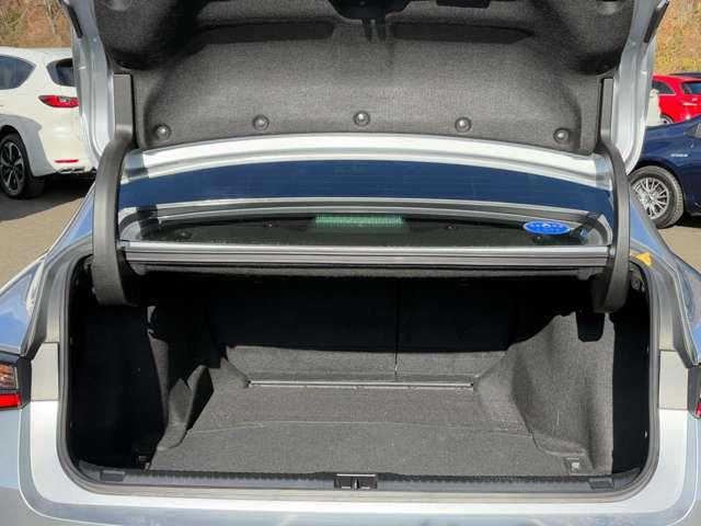 IS IS300 1オーナー/サンルーフ/3連LED/360度M/L-texシート/OPシートヒータ/セーフティシステム+/BSM/PSB/追従型クルコン/10.3インチナビ/プレミアムSS/Blu-ray対応/禁煙車(24枚目)