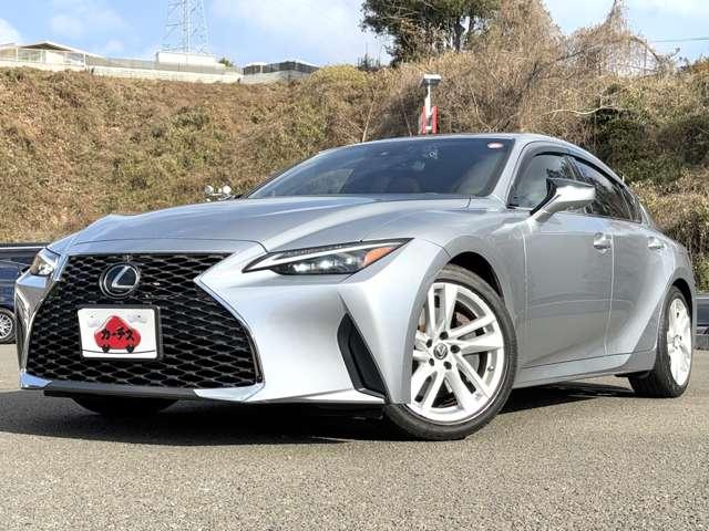 IS IS300 1オーナー/サンルーフ/3連LED/360度M/L-texシート/OPシートヒータ/セーフティシステム+/BSM/PSB/追従型クルコン/10.3インチナビ/プレミアムSS/Blu-ray対応/禁煙車(63枚目)