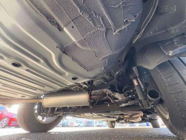 セレナ ｅ－パワー　ハイウェイスターＶ　３６０度セーフティアシスト！防水シート！シートヒーター！ステアリングヒーター！純正ナビ＆フルセグＴＶ＆ＢＴ！インテリジェントアラウンドビューモニター＆ルームミラー！ハンズフリー両側（34枚目）