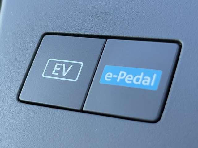 セレナ ｅ－パワー　ハイウェイスターＶ　３６０度セーフティアシスト！防水シート！シートヒーター！ステアリングヒーター！純正ナビ＆フルセグＴＶ＆ＢＴ！インテリジェントアラウンドビューモニター＆ルームミラー！ハンズフリー両側（46枚目）