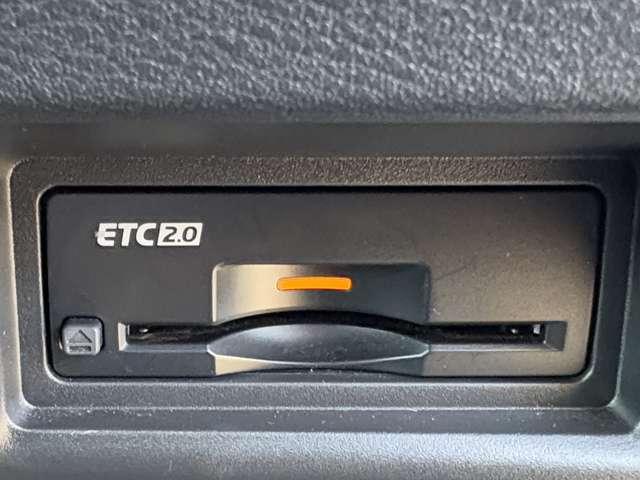 セレナ ｅ－パワー　ハイウェイスターＶ　３６０度セーフティアシスト！防水シート！シートヒーター！ステアリングヒーター！純正ナビ＆フルセグＴＶ＆ＢＴ！インテリジェントアラウンドビューモニター＆ルームミラー！ハンズフリー両側（58枚目）