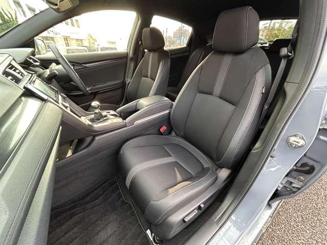シビック ハッチバック ホンダセンシング 令和2年後期型!6速マニュアル車!アイドリングストップ!ホンダセンシング!ギャザーズナビ&フルセグTV&DVD&BT&バックカメラ!LEDヘッドライト!オートライト!純正アルミ!E(22枚目)