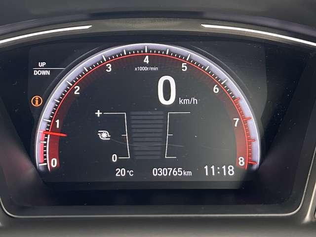 シビック ハッチバック ホンダセンシング 令和2年後期型!6速マニュアル車!アイドリングストップ!ホンダセンシング!ギャザーズナビ&フルセグTV&DVD&BT&バックカメラ!LEDヘッドライト!オートライト!純正アルミ!E(37枚目)