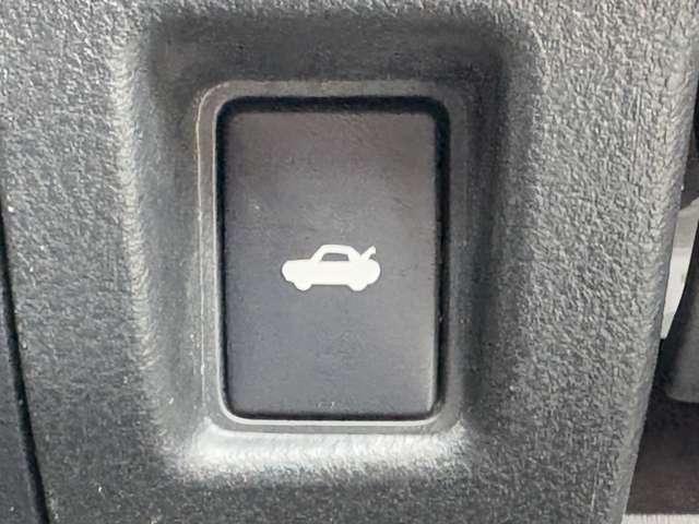 IS IS200t Fスポーツ アイドリングストップ!クルーズコントロール!純正7インチナビ&フルセグTV&BT&バックカメラ!LEDヘッドライト!オートライト!純正アルミ!半革シート!シートヒーター!前席パワー(40枚目)