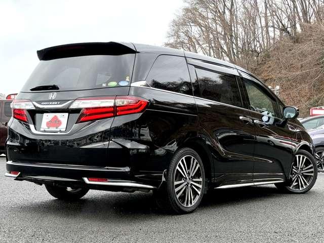 オデッセイ アブソルート・EX アイドリングストップ!シティブレーキアクティブシステム!ブラインドスポットインフォメーション!純正ナビ&フルセグTV&BT!マルチビューカメラシステム!フリップダウンモニター!両側(4枚目)