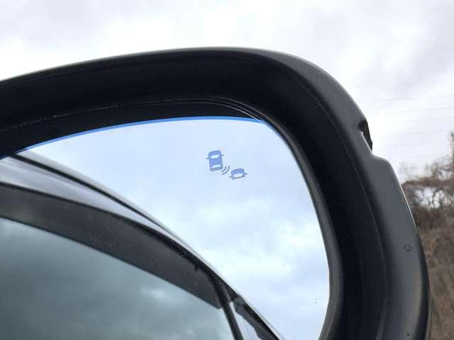 オデッセイ アブソルート・EX アイドリングストップ!シティブレーキアクティブシステム!ブラインドスポットインフォメーション!純正ナビ&フルセグTV&BT!マルチビューカメラシステム!フリップダウンモニター!両側(15枚目)