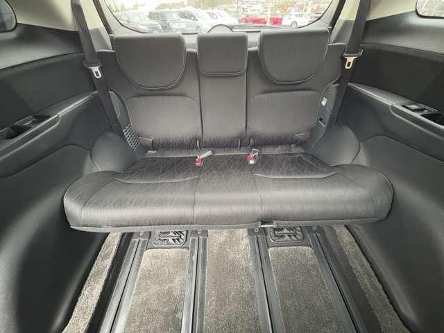 オデッセイ アブソルート・EX アイドリングストップ!シティブレーキアクティブシステム!ブラインドスポットインフォメーション!純正ナビ&フルセグTV&BT!マルチビューカメラシステム!フリップダウンモニター!両側(25枚目)