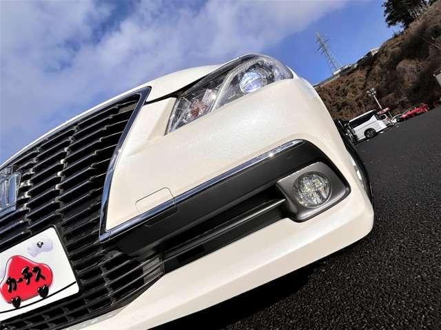 クラウン ロイヤルサルーン クルーズコントロール!ムーンルーフ!純正ナビ&フルセグTV&BT&バックカメラ!HIDヘッドライト!オートライト!純正アルミ!前席パワーシート!ビルトインETC!スマートエントリー(17枚目)