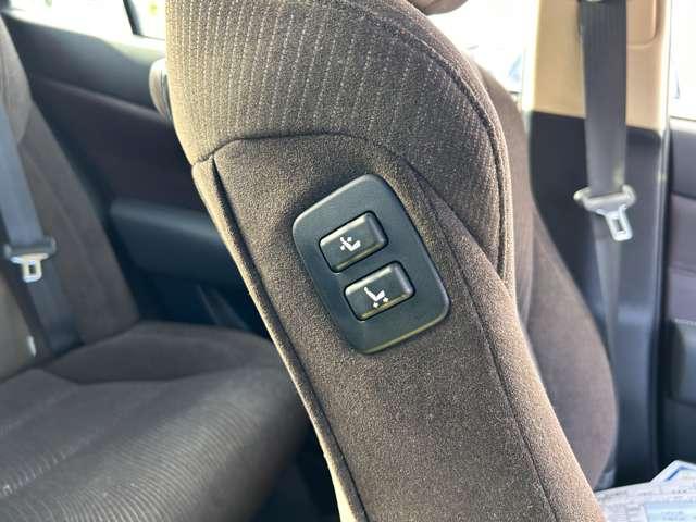 クラウン ロイヤルサルーン クルーズコントロール!ムーンルーフ!純正ナビ&フルセグTV&BT&バックカメラ!HIDヘッドライト!オートライト!純正アルミ!前席パワーシート!ビルトインETC!スマートエントリー(22枚目)