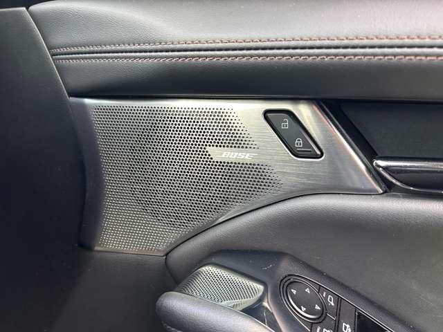 �n���h���ɂ͖ڗ��L�Y�E�X�����������܂���I