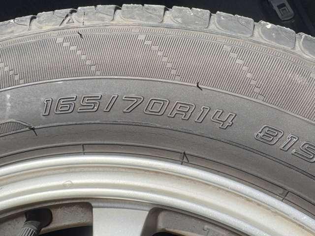 ヴィッツ Ｆ　シエル　１オーナー車！オートライト！純正ナビ！ワンセグＴＶ！ＥＴＣ！スマートキー！ウィンカーミラー！（12枚目）